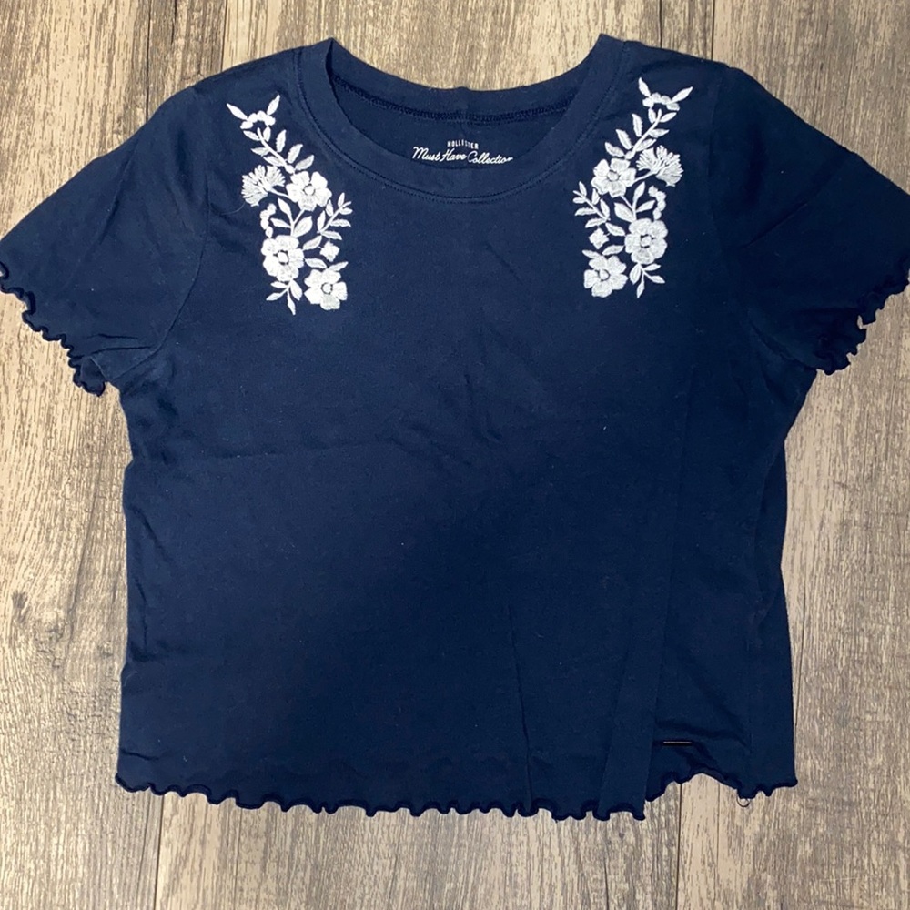 Blue White Embroidered Floral Baby Cropped Tee